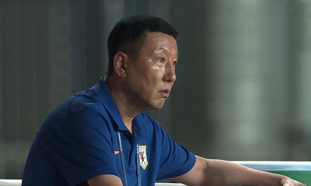 领先两球，被河南逆转战平，实话实说，泰山队这一分得的实在是太侥幸了。即使裁