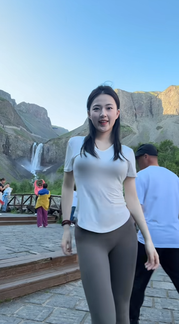 出来爬爬山看看风景真的不错。