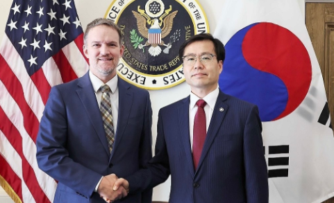 韩国天塌了，美国吃不饱令韩国没有想到的是，美国竟然已经盯上了韩国的半导体核心：
