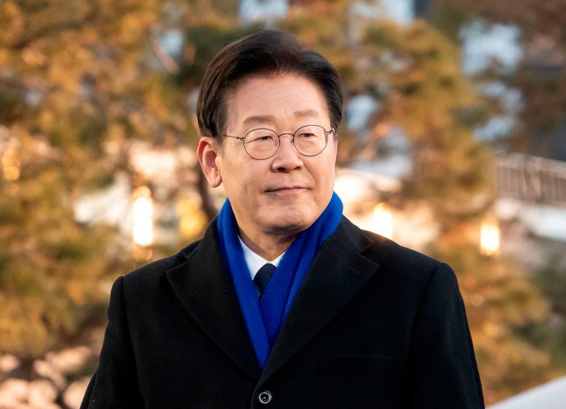 野心比尹锡悦还大,李在明迈出危险一步,点名中朝,特朗普同意请求近日,韩国总统