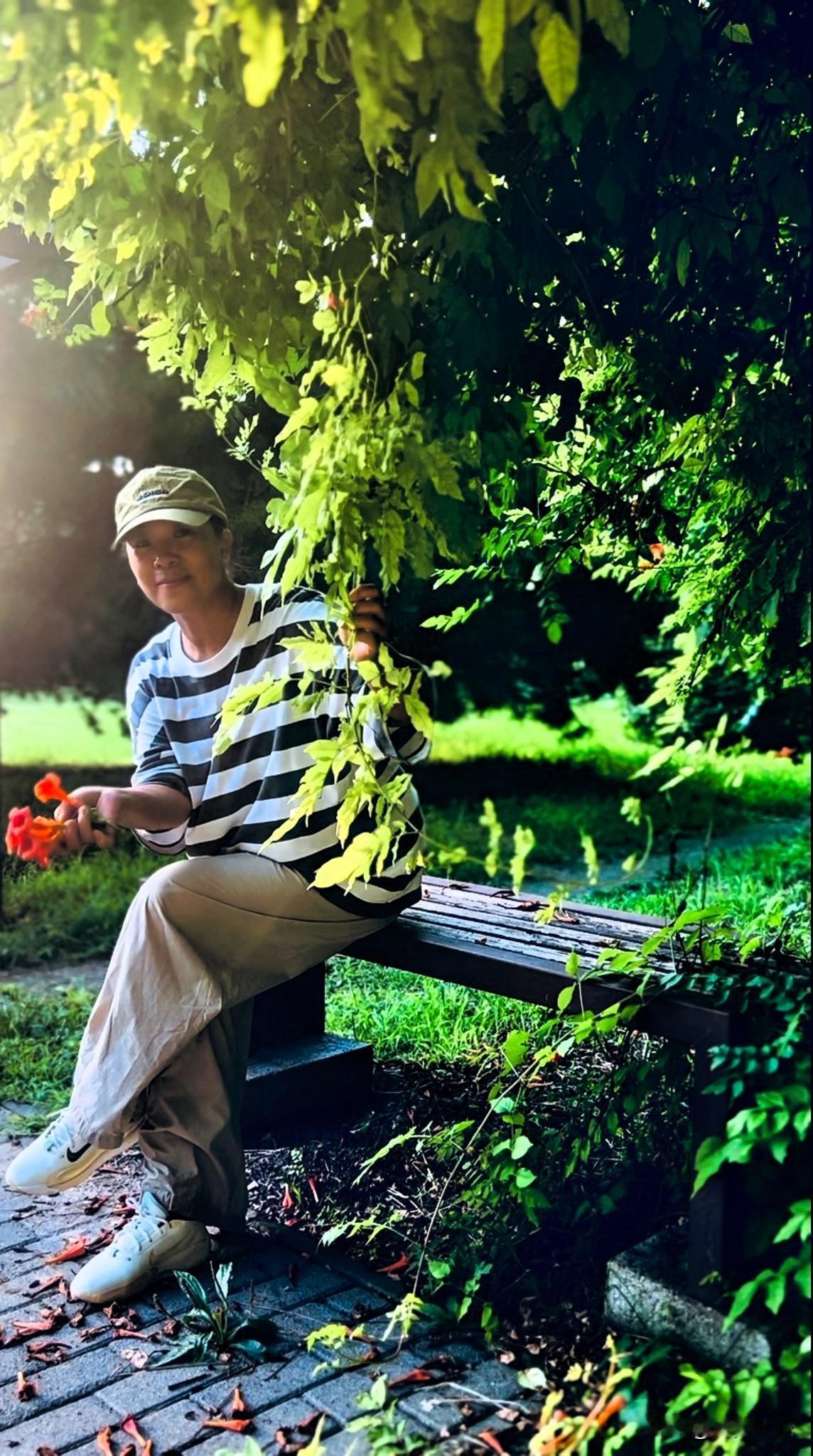 别傻了!问陌生男人要钱根本要不到。有一家电视台的相亲节目,视频里女嘉宾问男嘉宾