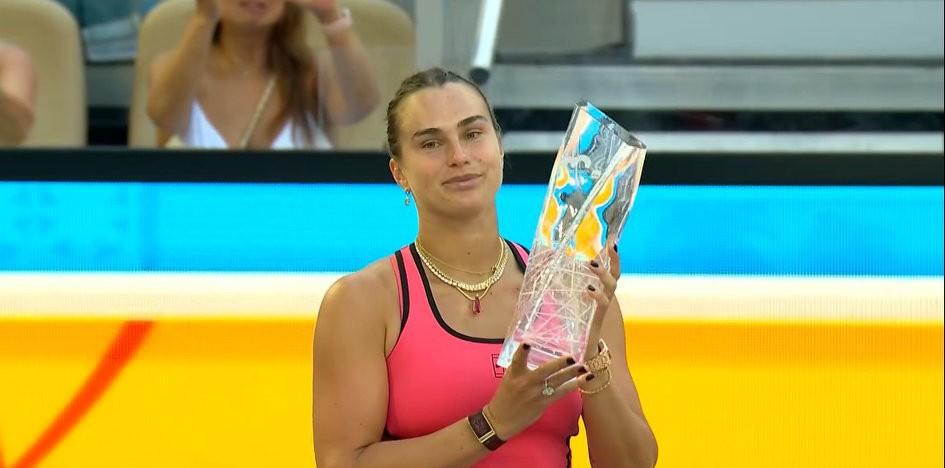 “萨巴伦卡阳光双赛背靠背夺冠”这个事情很好的诠释了中国的那句老话“事不过三”！