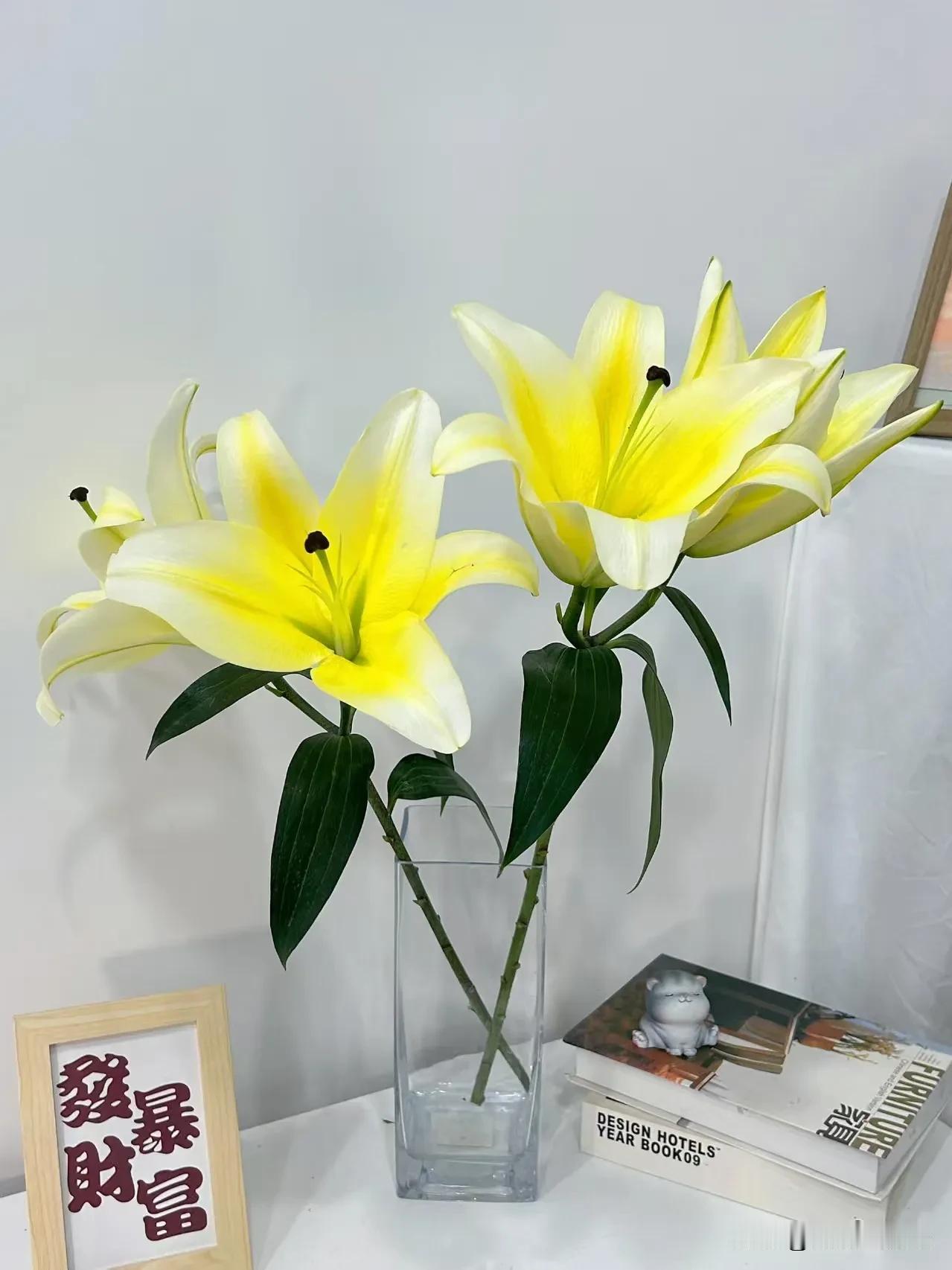 婚姻发生出轨，现在已经不流行离婚了。以前说起男人出轨，原配要么哭着闹着要鱼