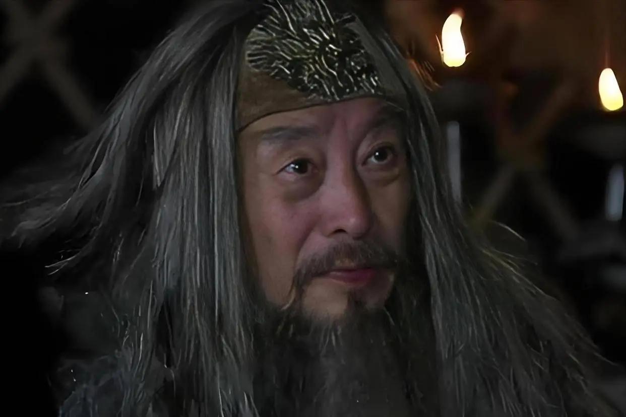 马超的父亲马腾，他究竟有多强悍?为什么说他是利益的典型代表?汉末群雄逐鹿，