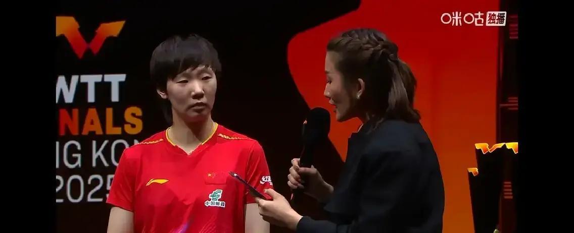 王曼昱最近把能拿的冠军都拿了，全运会、大满贯、总决赛，一个不落。打日本选手更是稳