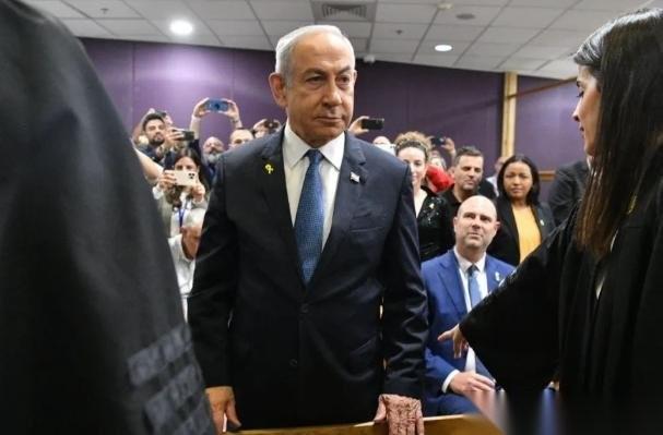 下架内塔尼亚胡，以色列传来大动作当地时间26日，以色列前总理贝内特发表声明称，