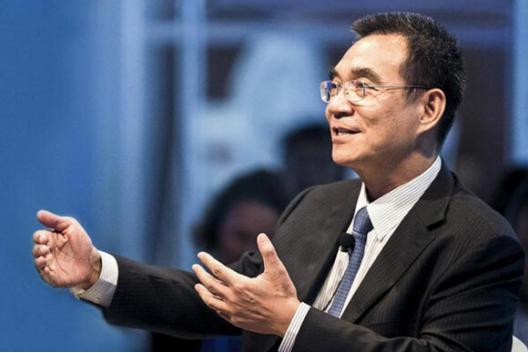 欧美扣中国“产能过剩”帽子，林毅夫教授一句话反杀，欧盟顿时哑口无言无力反驳！最近