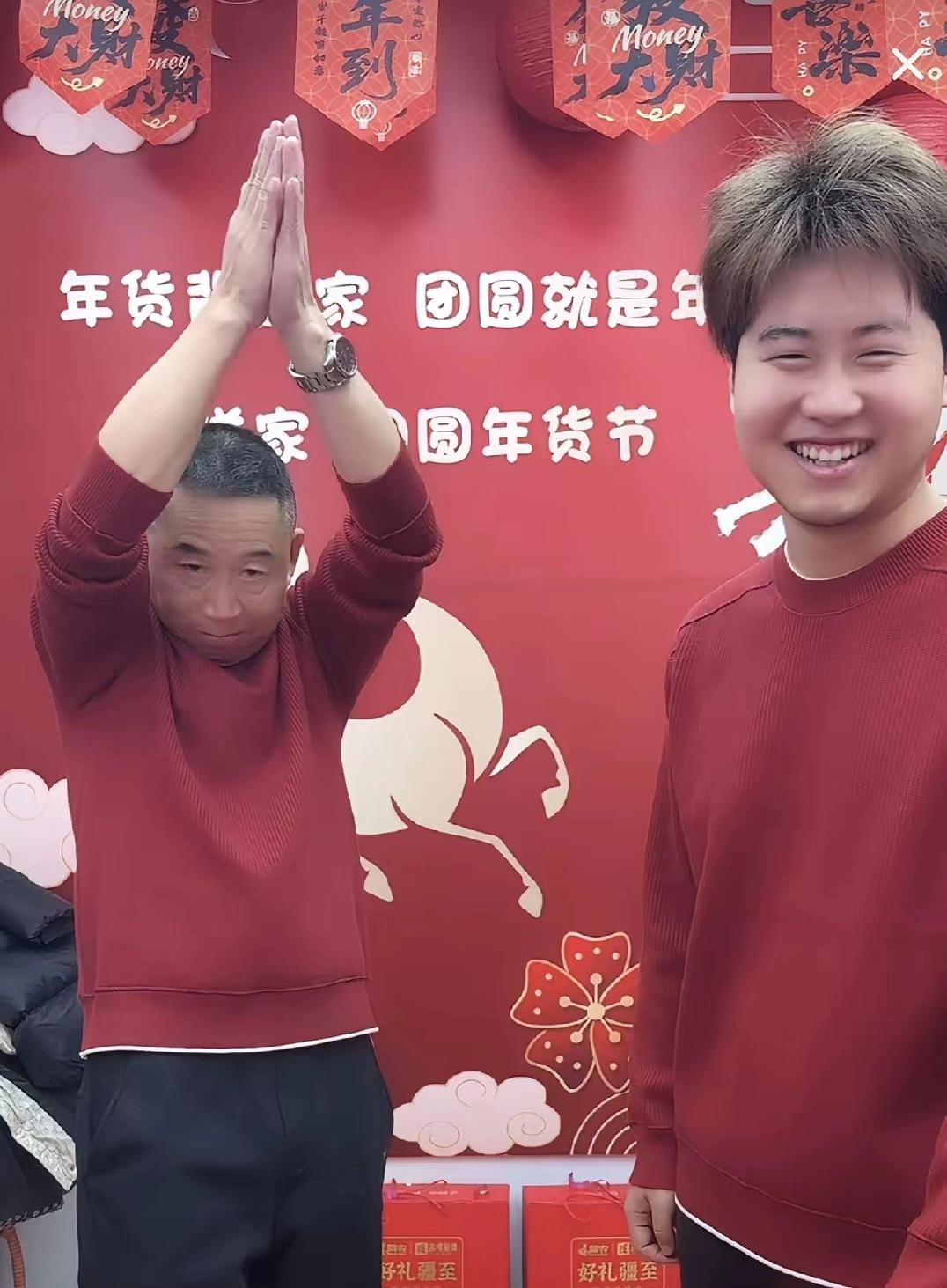 孙海洋一家现在真是钻到钱眼里面了，以前是两夫妻偶尔带货，后来尝到甜头了，大女儿也