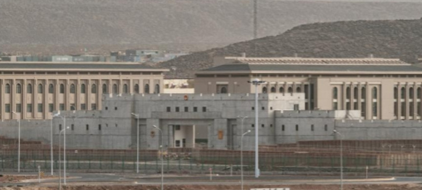 我国第一个海外军事基地吉布提基地，对面就是也门胡塞武装控制区，也门胡塞武装反舰导
