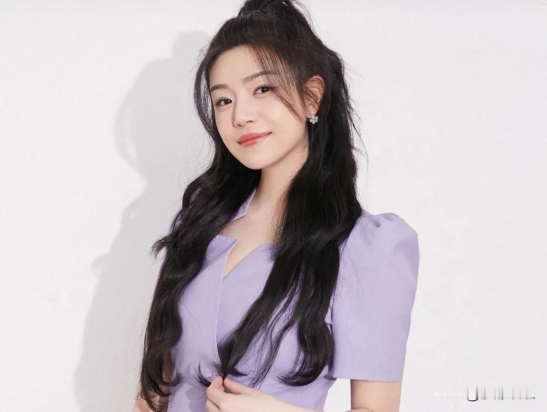 陈妍希和中医的对话，太搞笑了！6月15日，在节目中，42岁的陈妍希丝毫没有