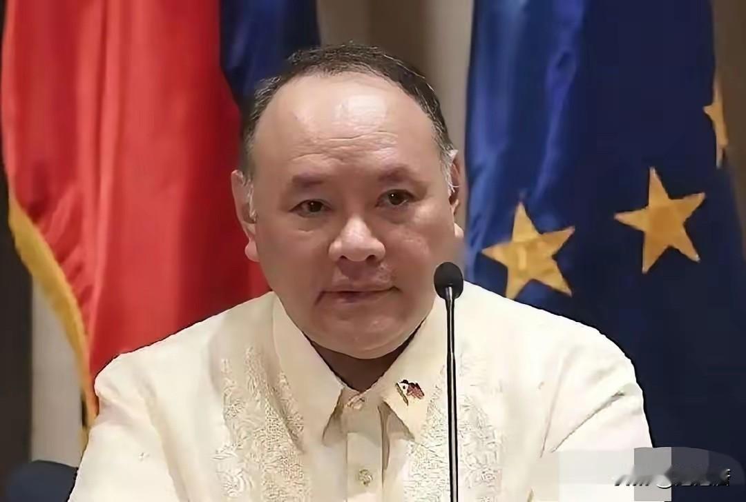 失望，叹息一声，又埋头做老好人了。​​​​​​​这次菲律宾遭受严重台风灾害之