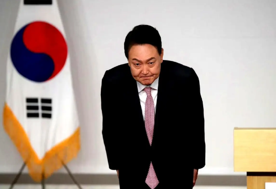尹锡悦或判死刑！新罪名曝光震惊韩国。检方特检组已启动“外患罪”调查。指控尹