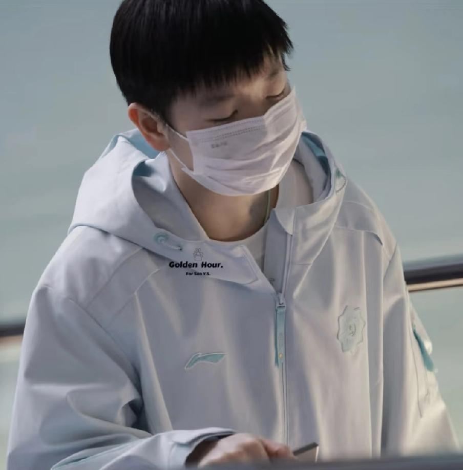 对于孙颖莎来说到了伦敦，最大的挑战不是吃不惯也不是赛前的心理压力，而是倒时差