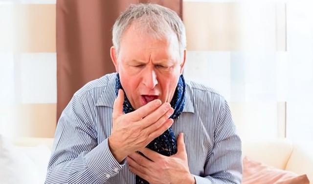 半夜口干舌燥,可能不是缺水!这6种情况一定要警惕  大半夜醒来,嘴里干得像