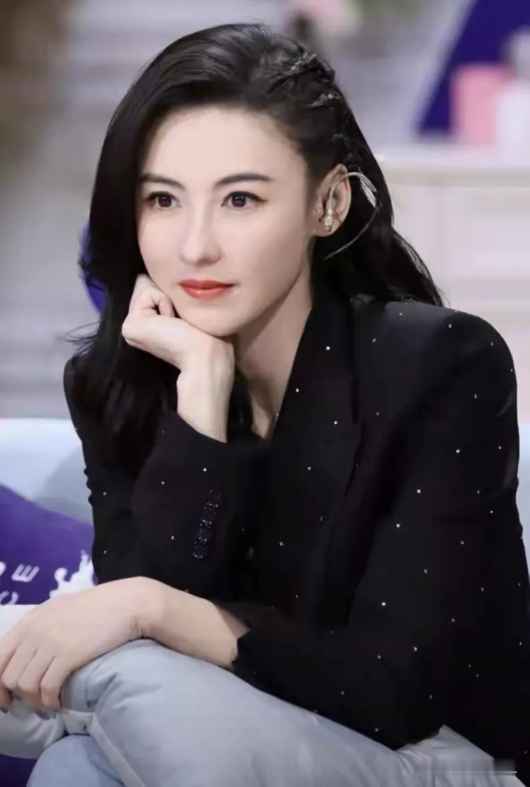 6月3日娱乐圈最抓马的瓜来了！谢霆锋和张柏芝这对"世纪前任"，居然同时官宣加盟