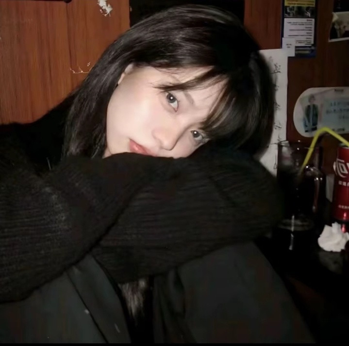 推荐你会喜欢的女生头像张元英｜金主恩｜高级感｜无水印​​​