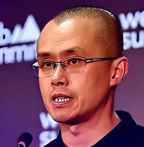 怎么感觉这两人有点像呢，有人和我一样的感觉吗​​​