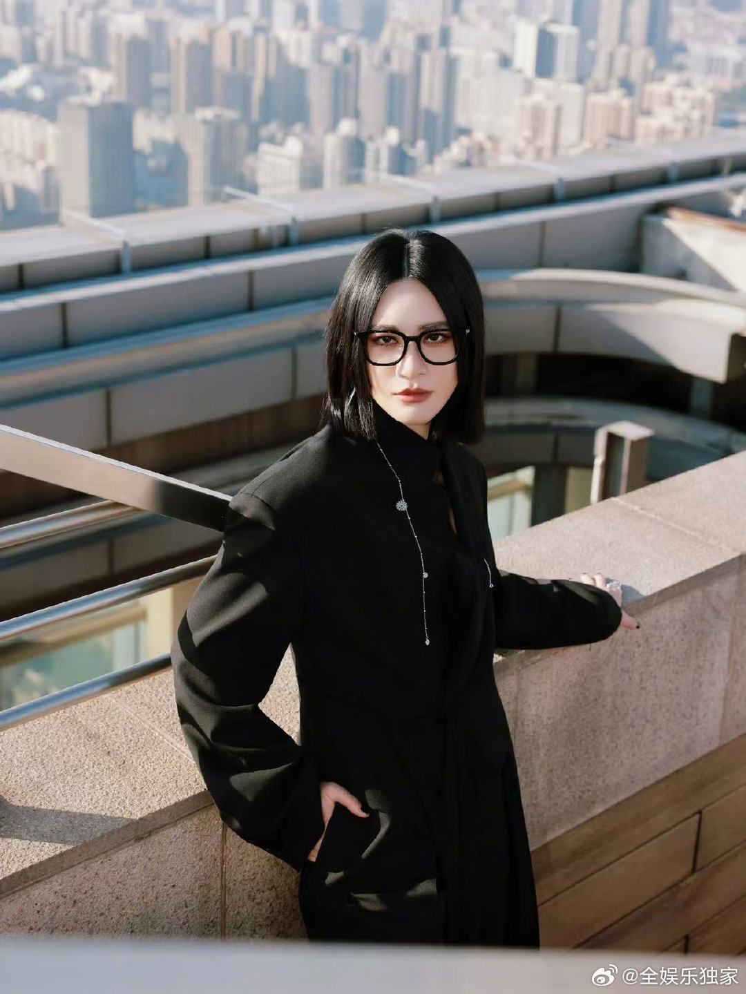 尚雯婕风往哪边吹我往哪边倒声鸣远扬直播声鸣远扬直播快乐拉满！尚雯婕“风往哪边