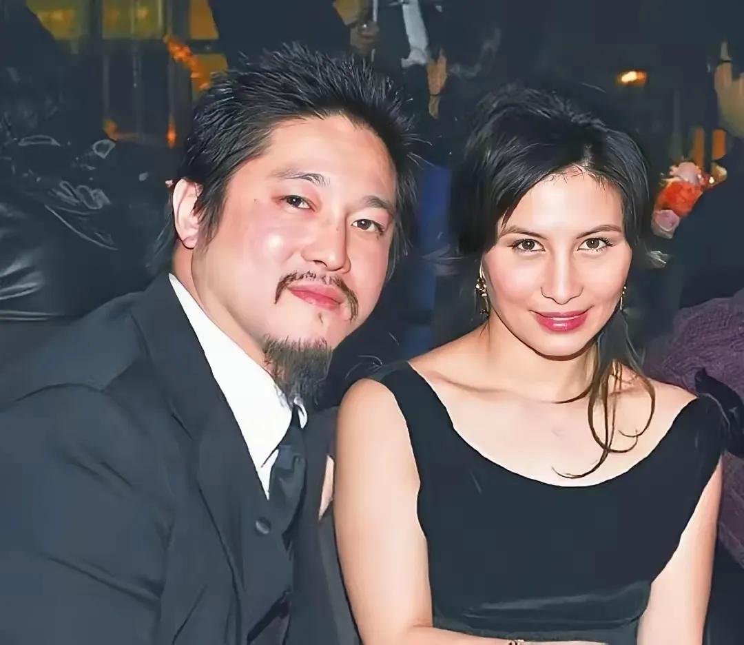 何超仪老公又出事儿了，为啥她对陈子聪不离不弃呢？陈子聪的家庭主要成员包括以下