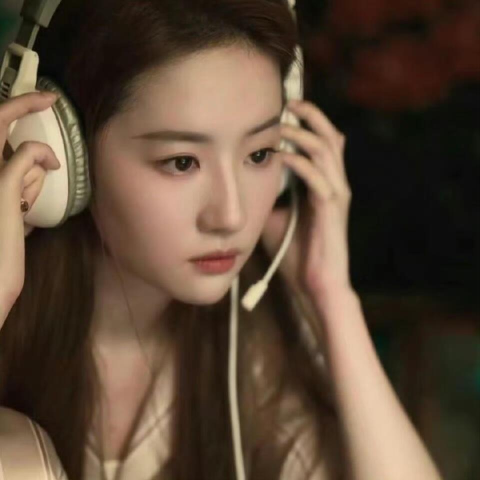 刘亦菲：爆火的头像18宫格，真的好纯好美。刘亦菲