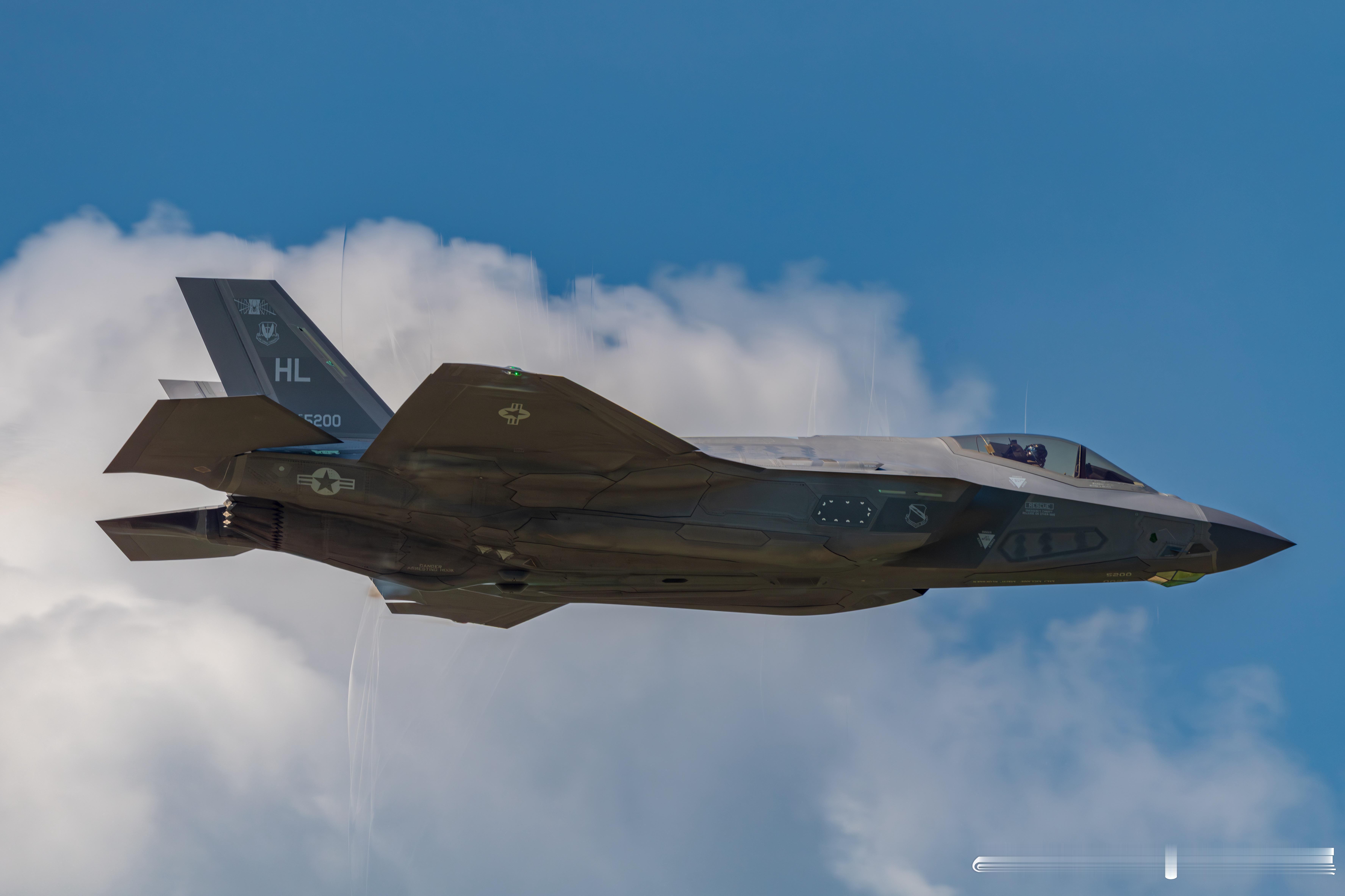 F-35A的局部激波​​​