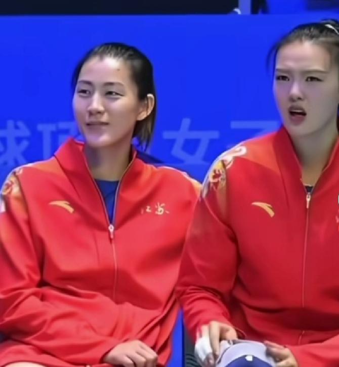 张常宁和刁琳宇这样温馨的合照估计以后在赛场上应该是很难再看到了，随着刁琳宇去了南