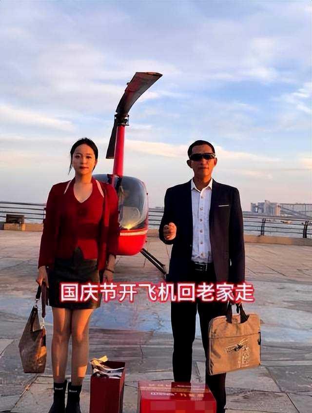 【国庆返乡新方式：湖南永州陈先生驾飞机回家，网友直呼“羡慕了”】你还在国庆堵