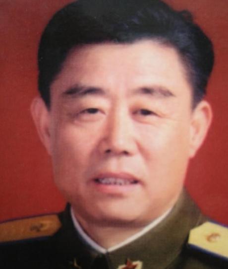 1968年，4架不明战机闯进咱中国领空，上级让导弹营长陈辉亭赶紧把来机给打下来，