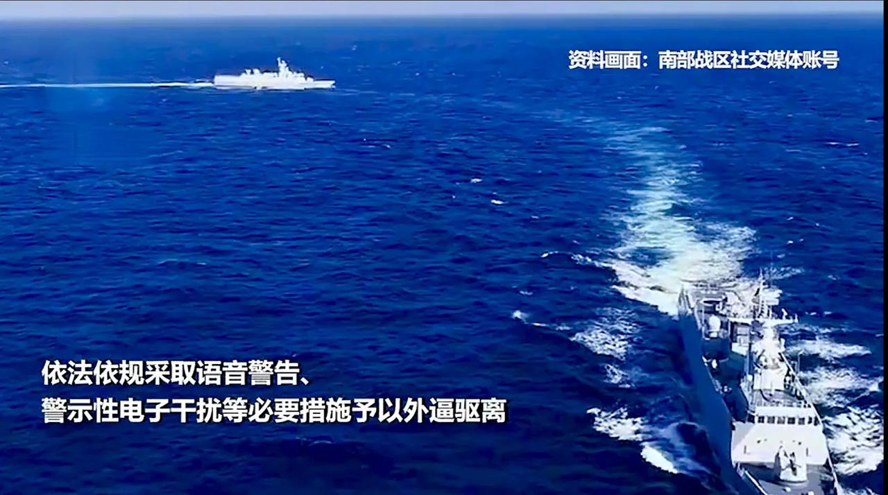 短视频口播文案（358字）近日南海有个非常出人意料的事件，而且非常搞笑，就