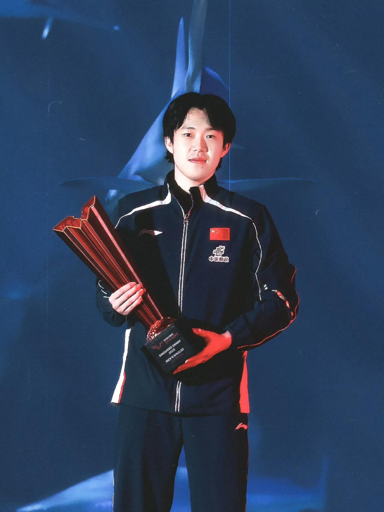 从年少时的混双搭档，到如今同登巅峰的赛场，王楚钦和孙颖莎的故事，从来都藏着最动人