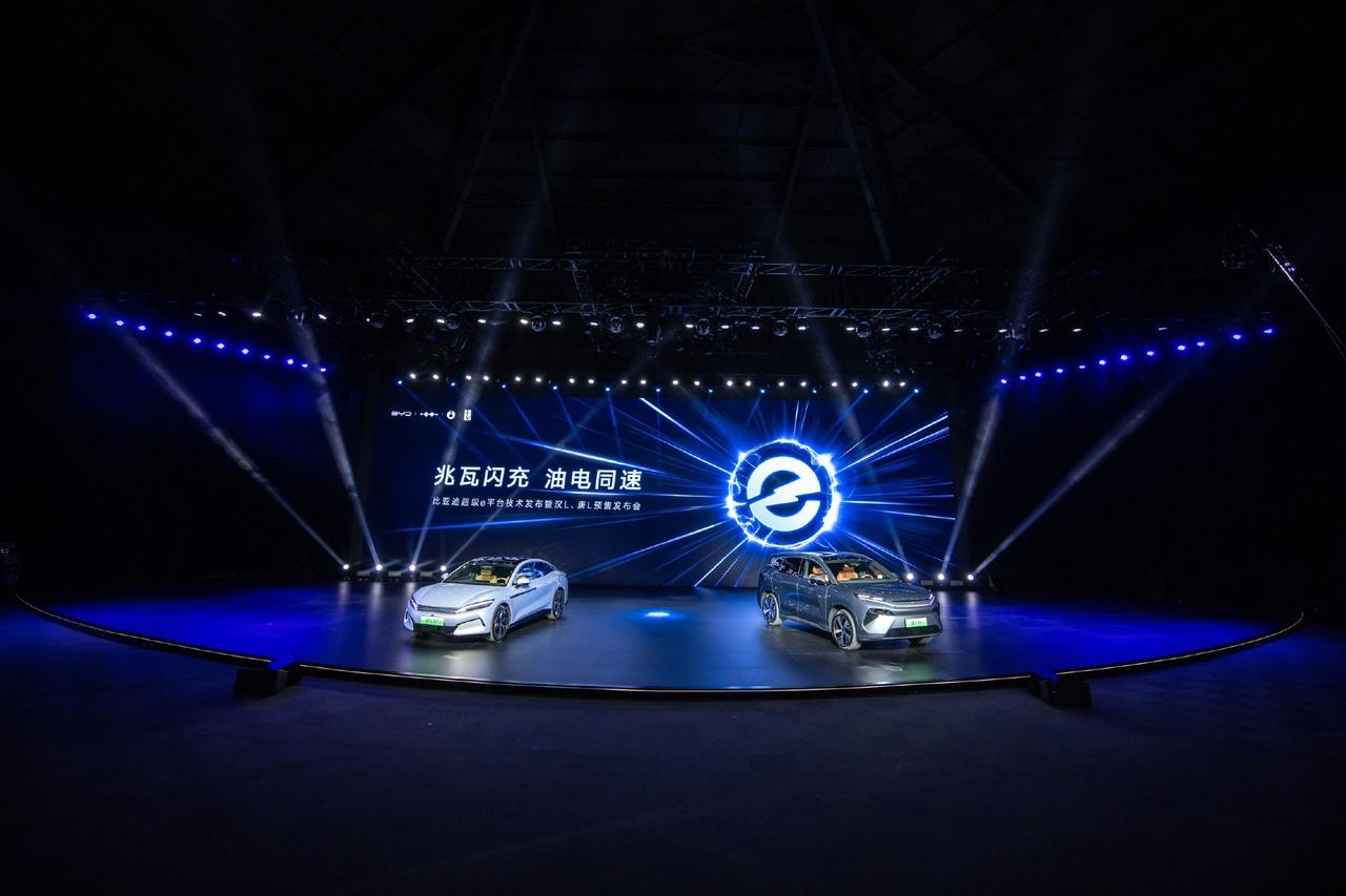 炸了！比亚迪官宣3月5日放大招，颠覆性技术要颠覆整个车圈？3月2日，比亚迪在互