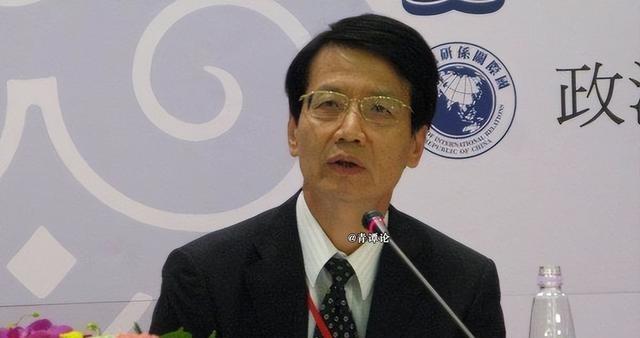 马英九前智囊、前台陆委会副主委赵建民1月14日晚发文写道：“2026年的开局令人