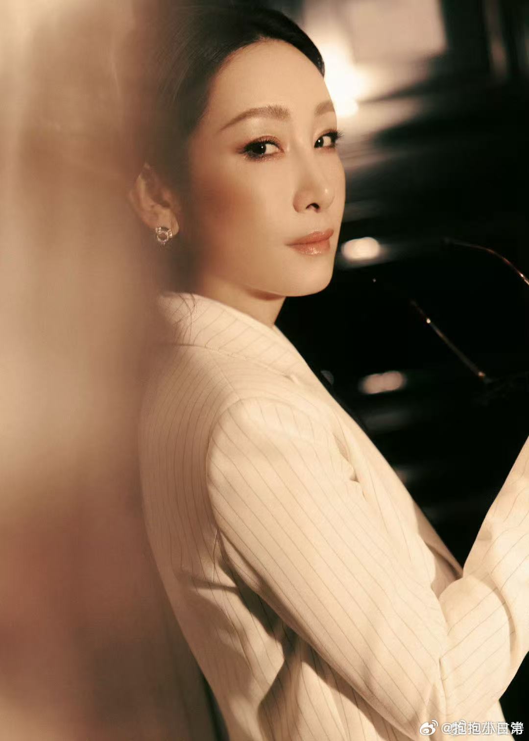 辛芷蕾胡先煦给秦海璐包场辛芷蕾胡先煦给秦海璐新片包场从综艺里的好伙伴到私下互相