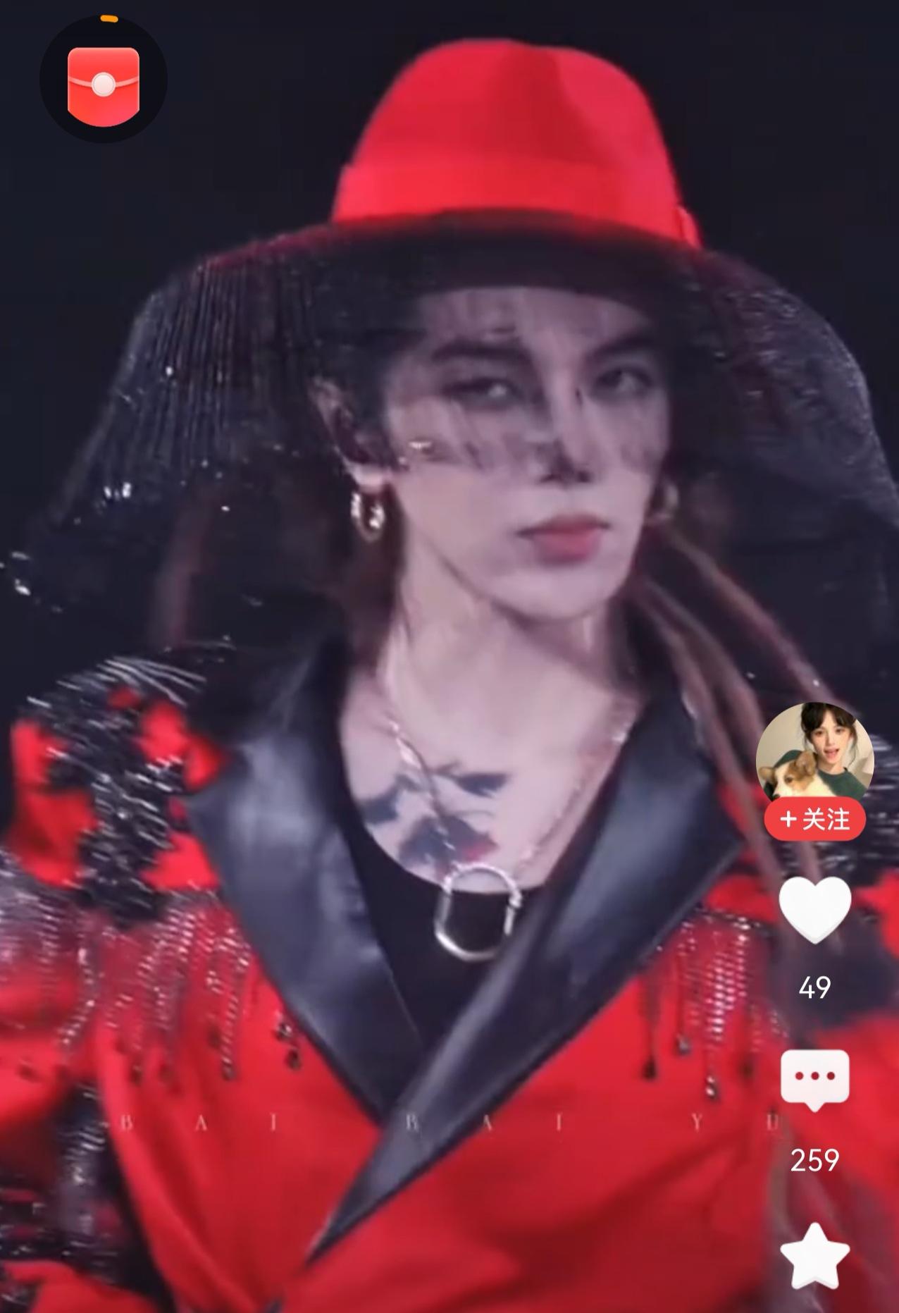 实在无法理解有些被追捧的“粉底液将军”，每次刷到这类生图都觉得观感不适。舞台