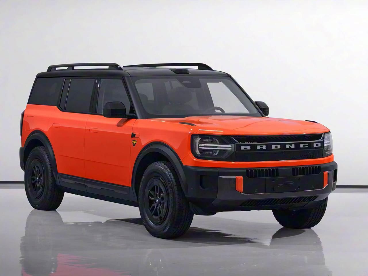 福特智趣烈马，有惊人的105.4度电池包。车身尺寸5025x1960x182