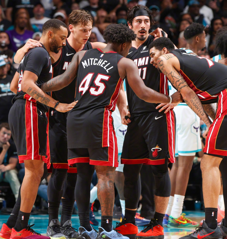 热火本赛季阵容其实不差，斯波是否被高估？除了落选秀那几年，拿过东部第一，第五