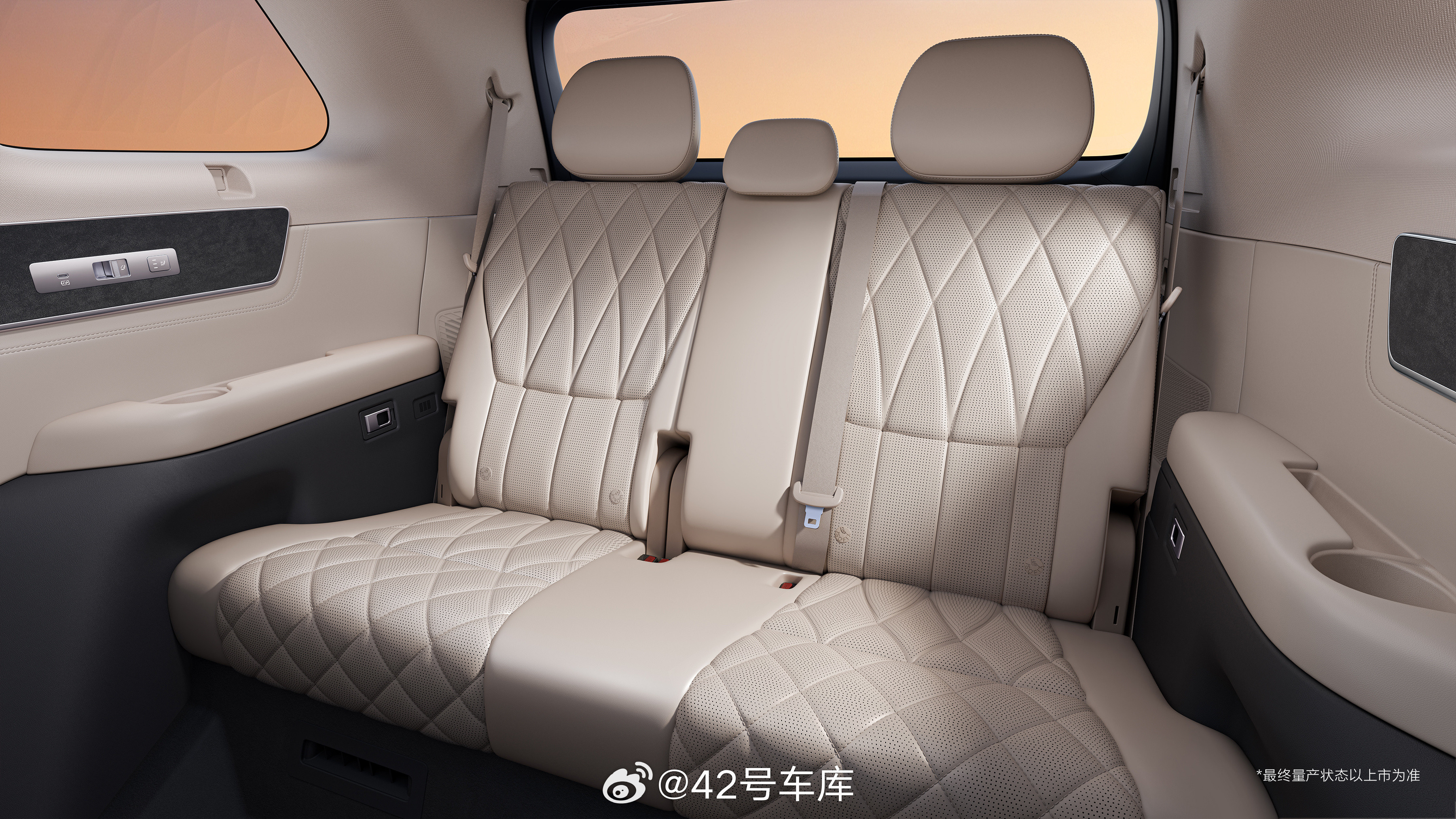 比亚迪「大唐」内饰图曝光，采用2+2+3的7座布局，3130mm的轴