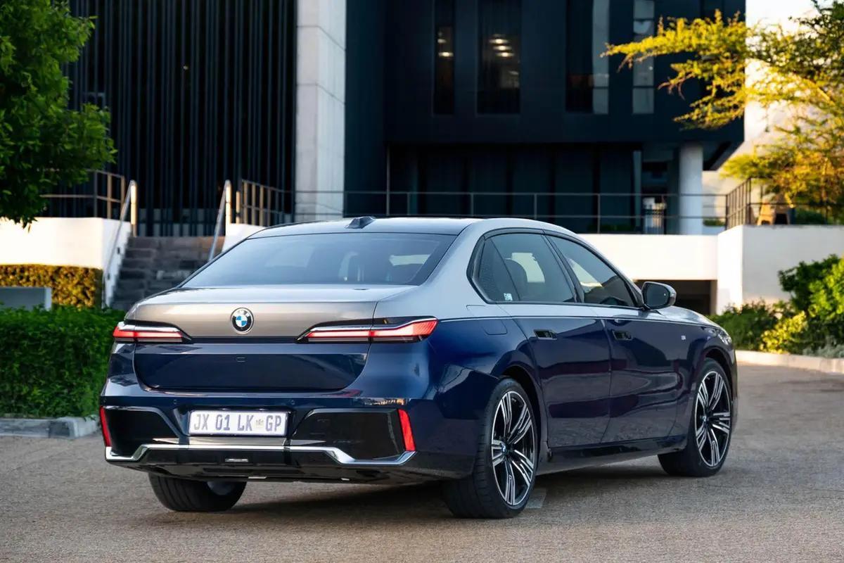 BMW740i​​​