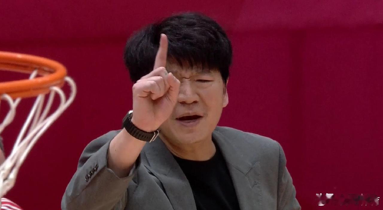 山东男篮客场不敌浙江，遭遇两连败！赛后，主教练邱彪发布会上表示，球队整体表现并未