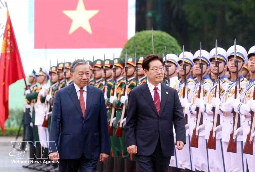 2026年9月，韩国银行那份进口渠道的最新报告一出，韩国大厂高管的神经集体绷紧。