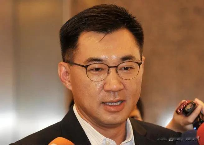 江启臣逼宫郑丽文，不提名就退党。台中市两位国民党候选人，江启臣和杨琼璎互不相