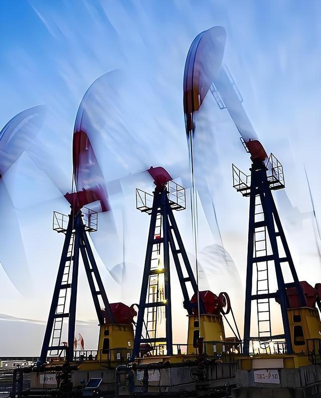 美国看得很准，中国若不购买俄罗斯石油，会使俄陷入绝境。可惜，美国不让中国购买俄罗