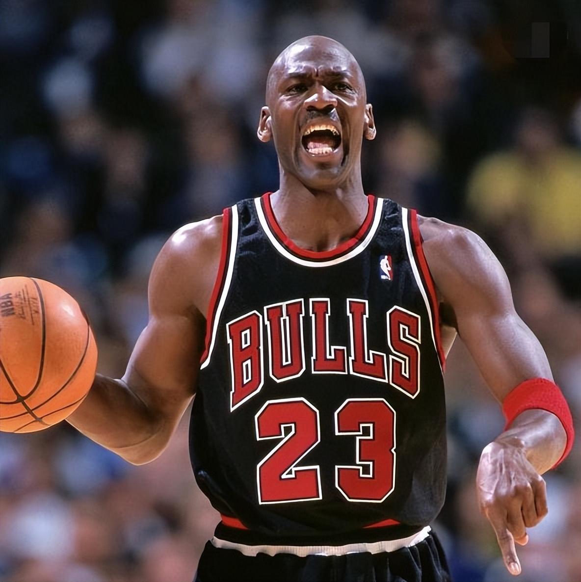 37岁仍巅峰！杜兰特距乔丹纪录仅326分，本赛季将超越当凯文·杜兰特