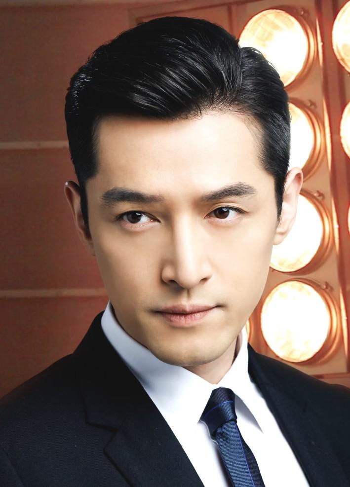 说句粉丝不爱听的胡歌要演好张居正，估计够呛不是演技不行，不是长的不像，主要是