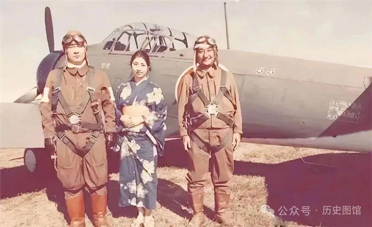 你绝对想不到，二战时期的日本女性有多疯狂照片中这个身穿和服的日本女子叫静江，她自