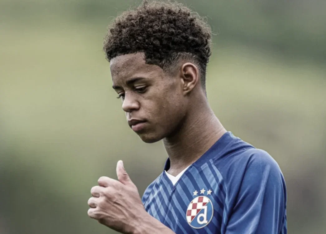 每体: 又一个法耶? 巴萨盯上16岁天才贝利尼奥