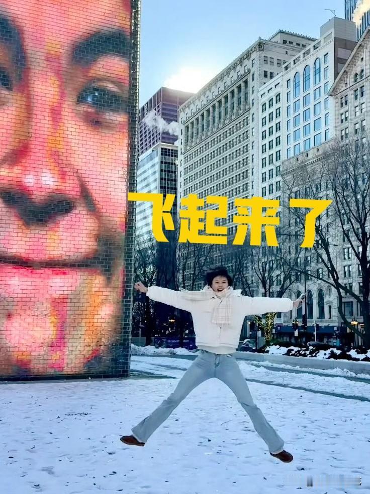 海外打球的龚翔宇，生活无比的惬意啊[呲牙笑]，快来看看瞧，放下沉重的比赛，龚翔宇