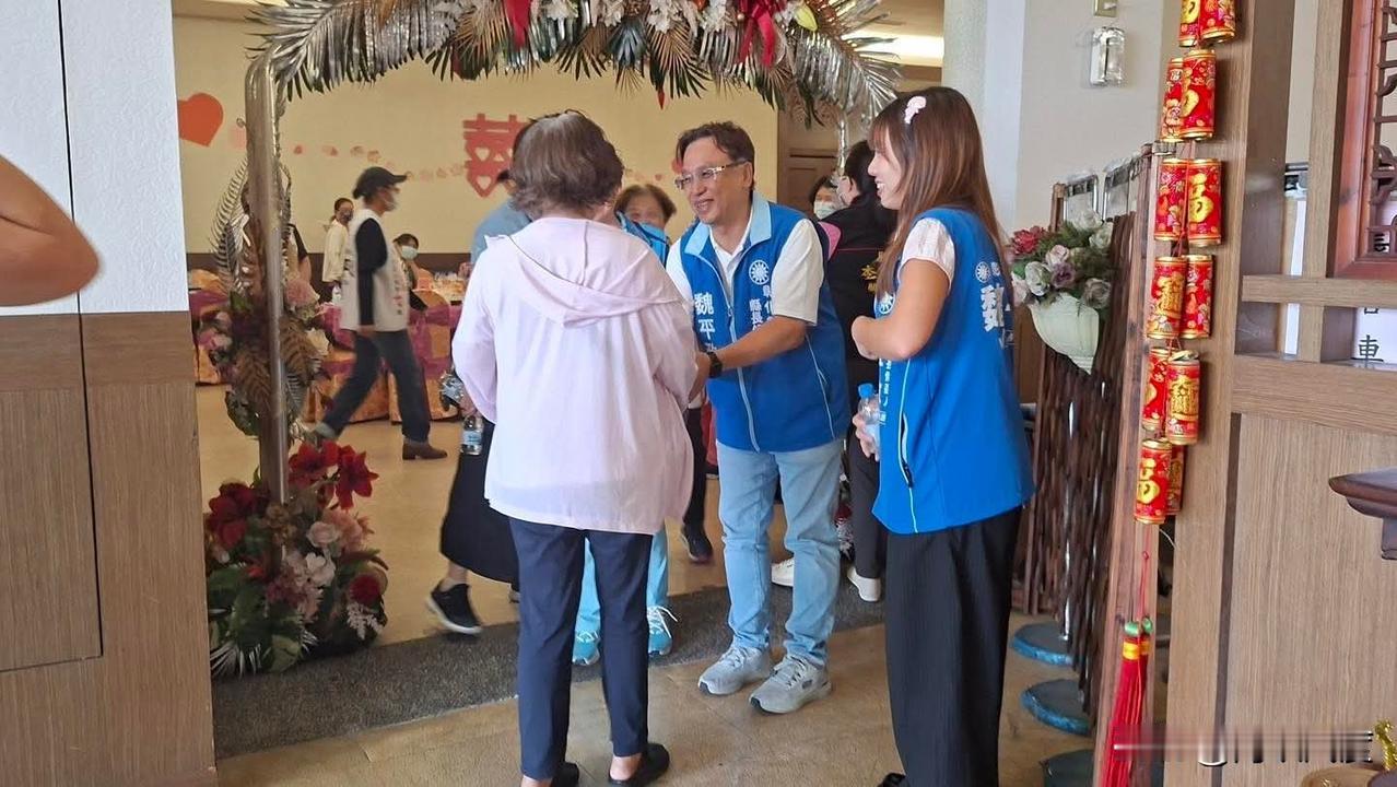 明天国民党行动中常会移师彰化，魏平政没放弃，今天形单影只连跑四个行程，称看到乡亲