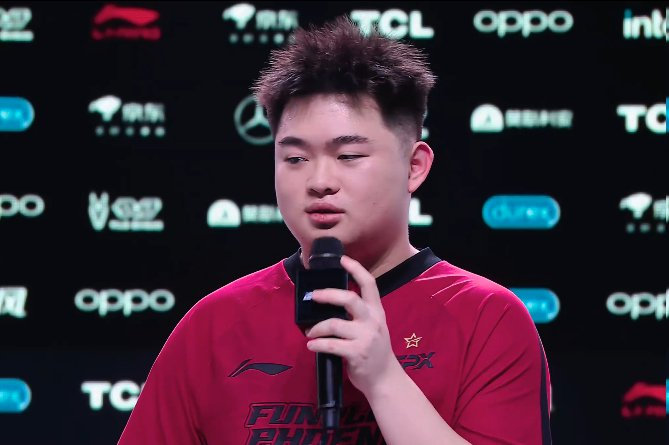 昨晚朱开连麦涵艺提到了iG，其中聊到前FPX辅助选手Jwei可能加入iG(不保真