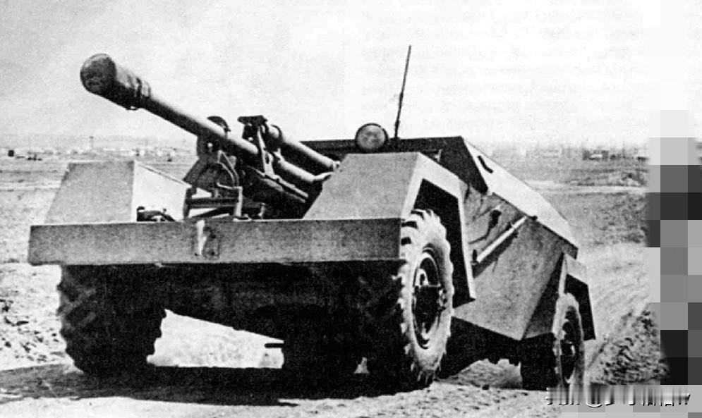 苏联军事工业在第二次世界大战时期开发的武器半途而废的并不少见，例如当时苏联军事工